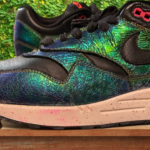 Nike Air Max 1 Bronze Trophy Limited Edition Sneakers - Picture 10 of 10